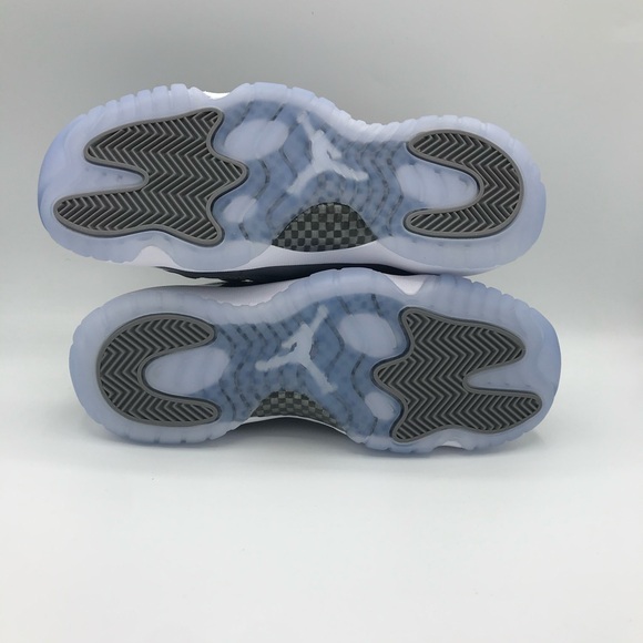 NWB Jordan 11 Retro GS Cool Grey 2021 Sneakers - Picture 6 of 9